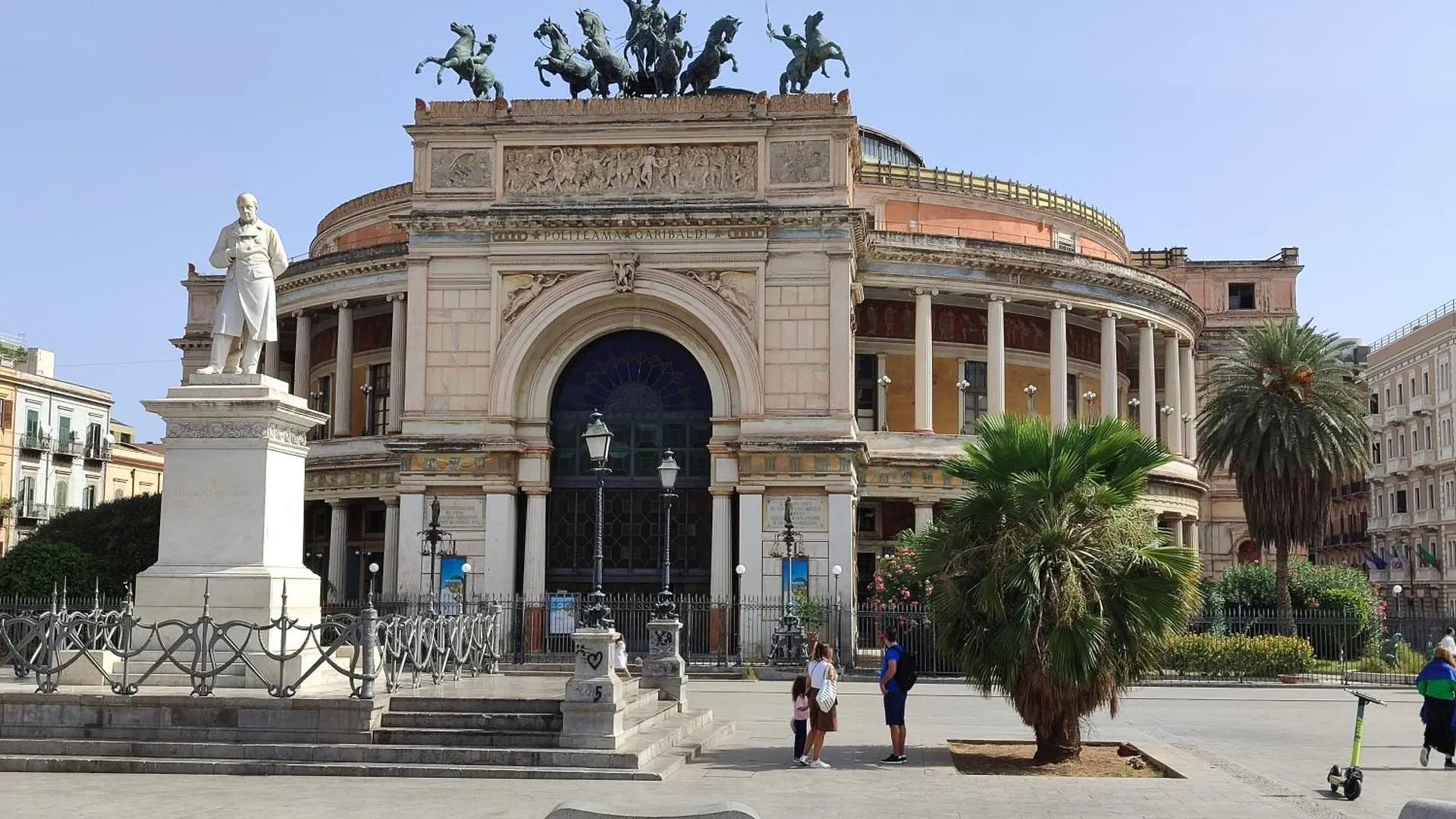 Apartment Appartamento Nel Centro Storico Di Palermo -Lulyani Holiday House