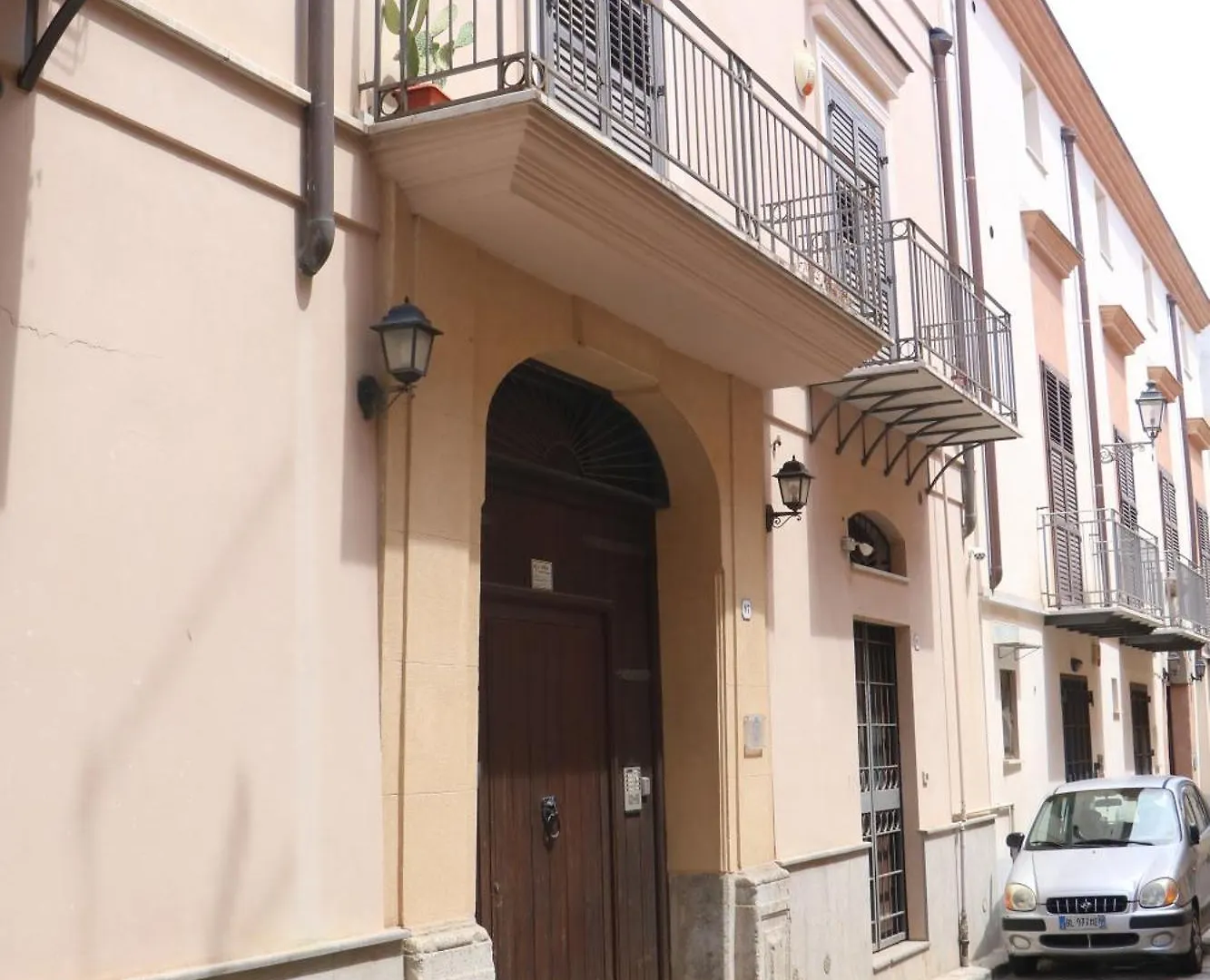 Appartamento Nel Centro Storico Di Palermo -Lulyani Holiday House